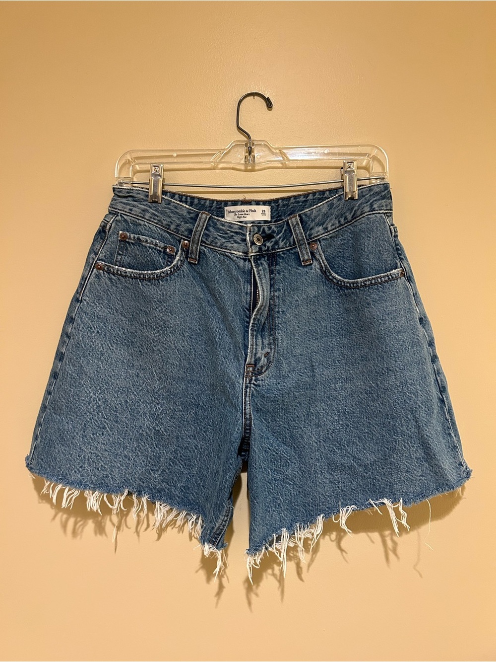 Abercrombie & Fitch Curve Love High Rise Loose Denim Short Medium Wash Size 28